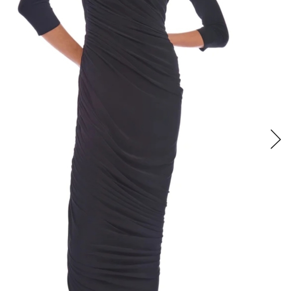 LONG SLEEVE DIANA GOWNLONG SLEEVESSHIRRED SIDESASYMMETRICAL HEMFOR EASY FIT - Picture 2 of 6